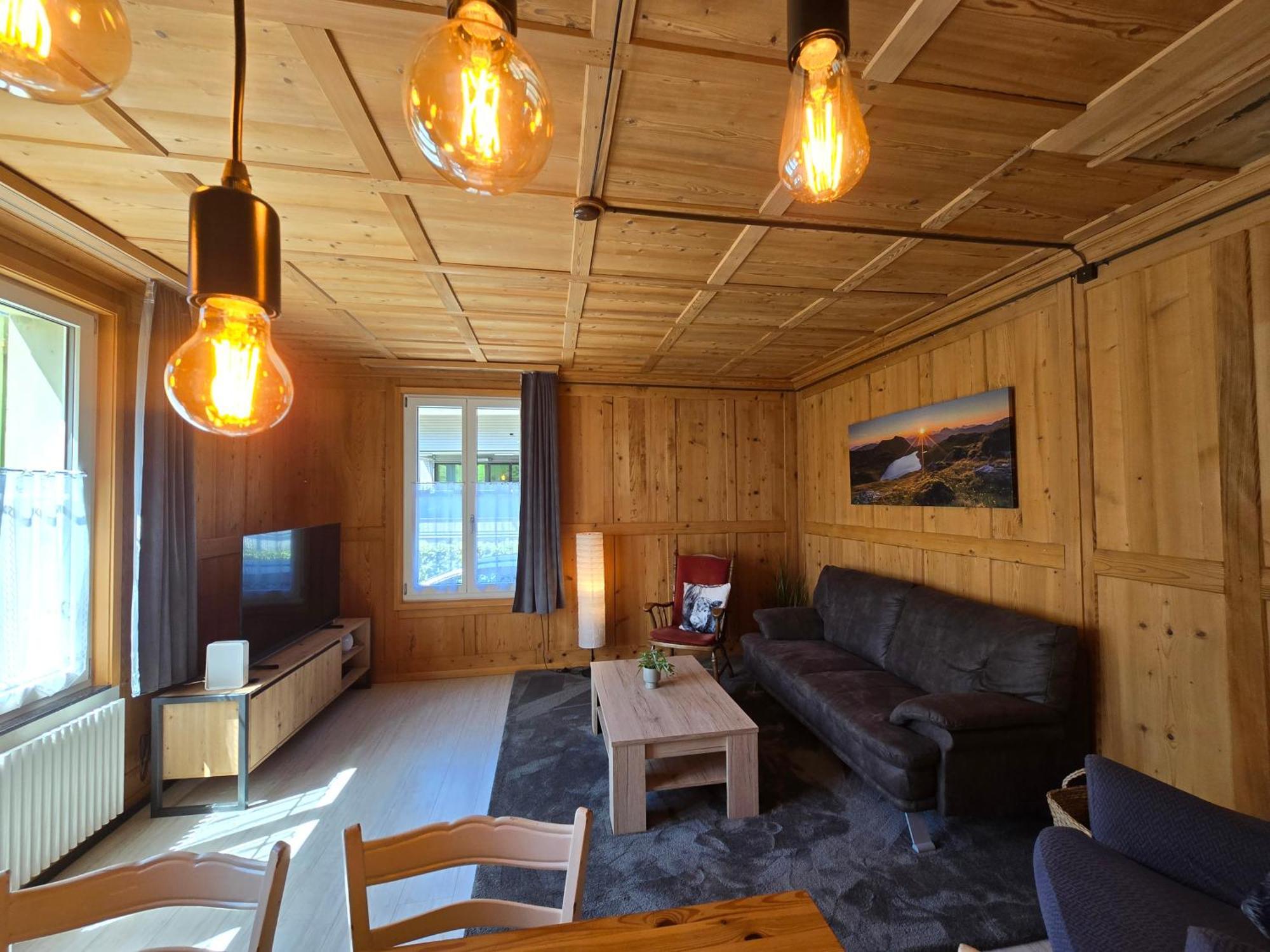 Mountain Holiday Wimmis Exterior photo